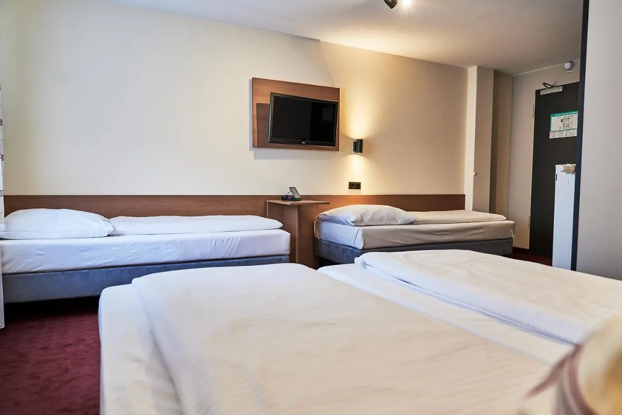 Mcdreams Hotel Muenchen - Messe Feldkirchen