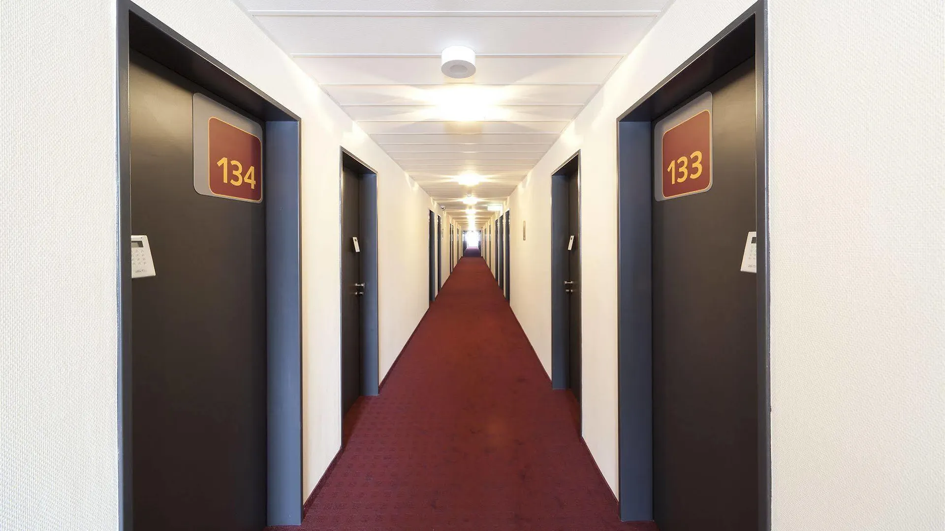 McDreams Hotel München - Messe Feldkirchen  Deutschland
